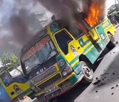 Matatu yachomwa